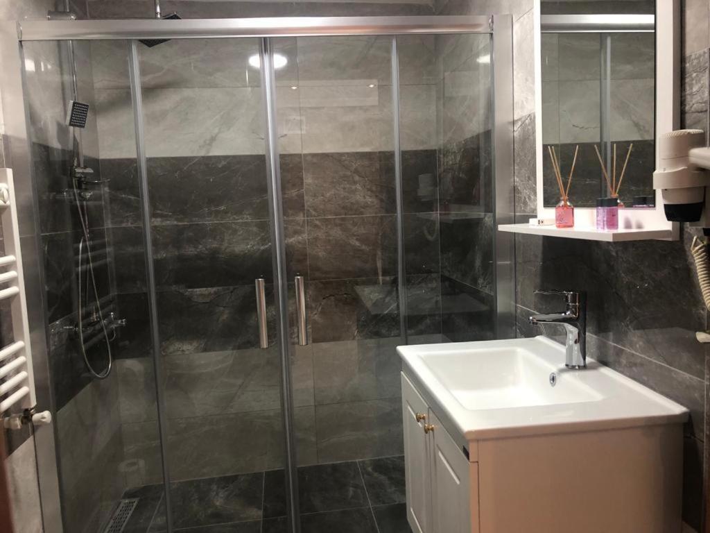 Alesta Butik Otel 아그바 외부 사진