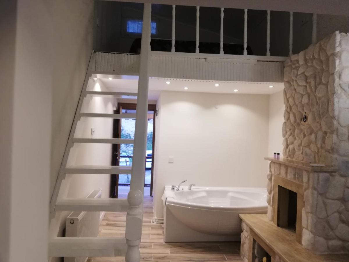 Alesta Butik Otel 아그바 외부 사진